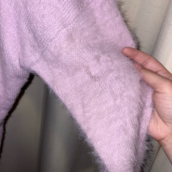 Light purple fuzzy cardigan - Picture 4 of 4
